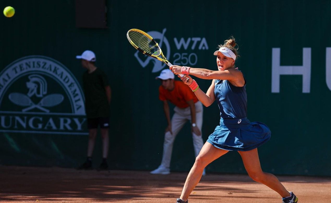 LAURA PIGOSSI VAI ÀS OITAVAS NO WTA 250 DE BUDAPESTE, NA HUNGRIA