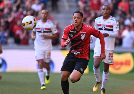 SP PERDE NA ARENA DA BAIXADA!