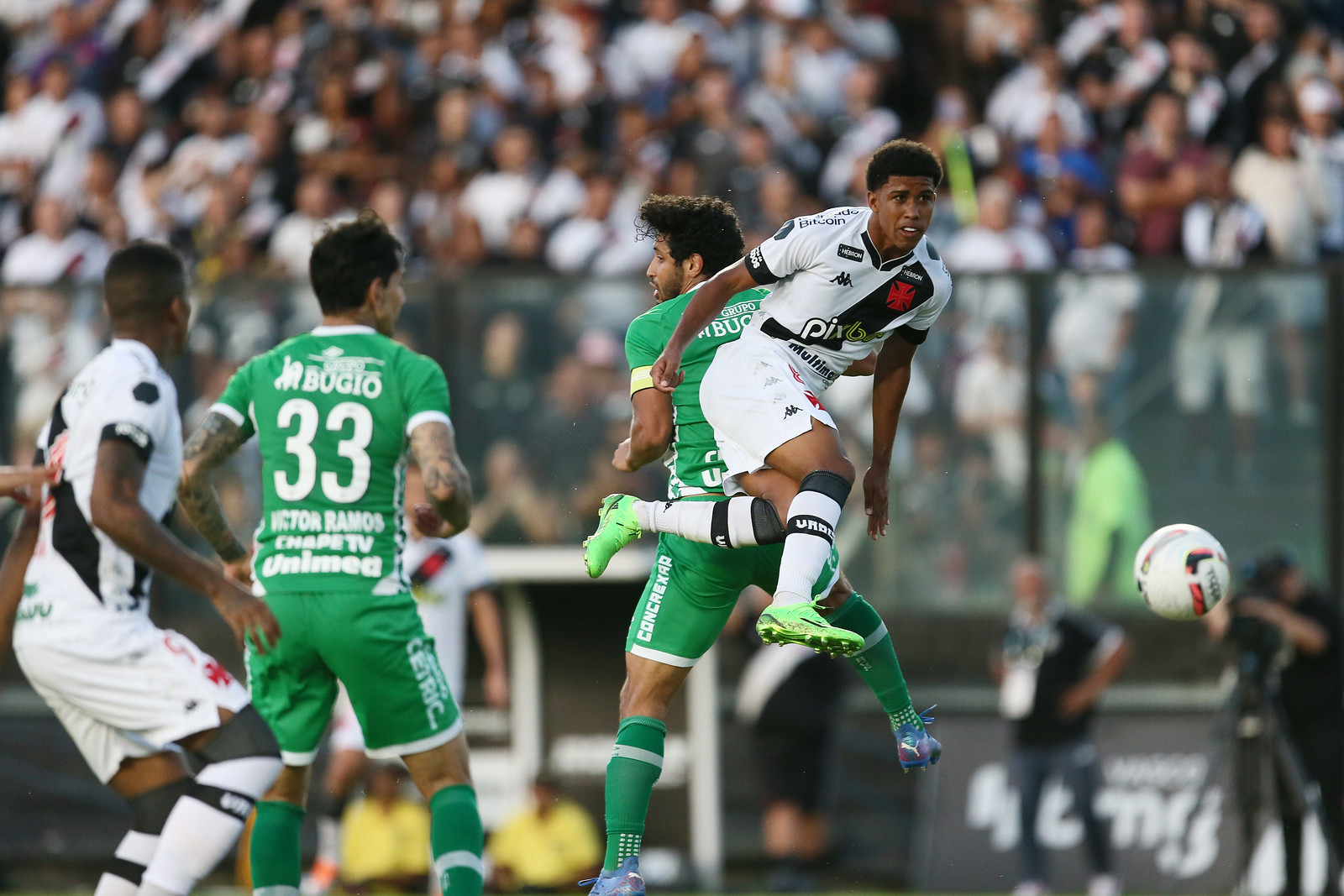 VASCO E CHAPECOENSE EMPATAM EM 0 A 0