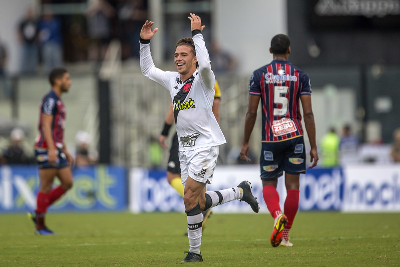 VASCO VENCE O BAHIA E ENTRA NO G4 DA SÉRIE B