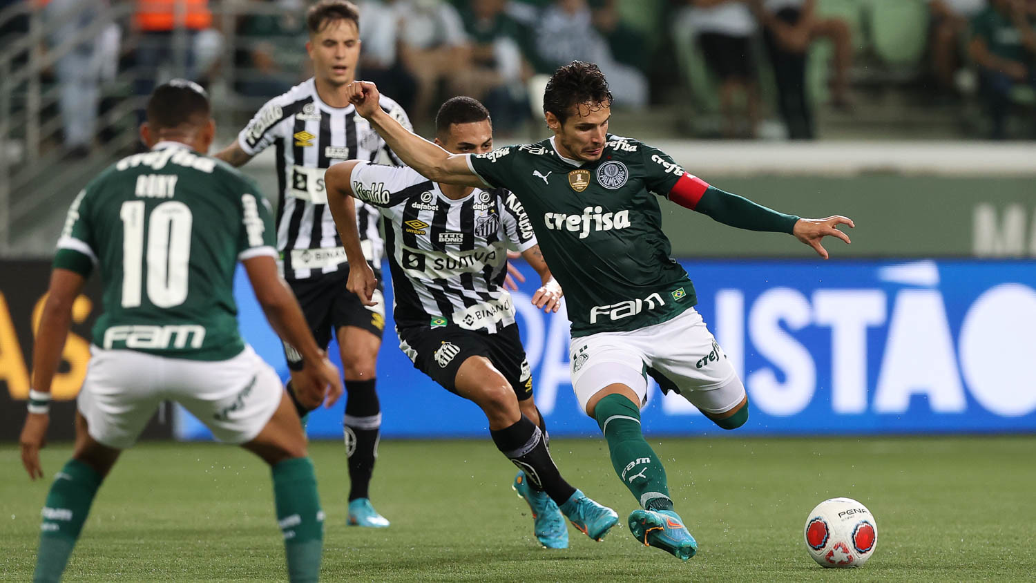 PALMEIRAS VENCE O SANTOS POR 1 A 0 EM CASA