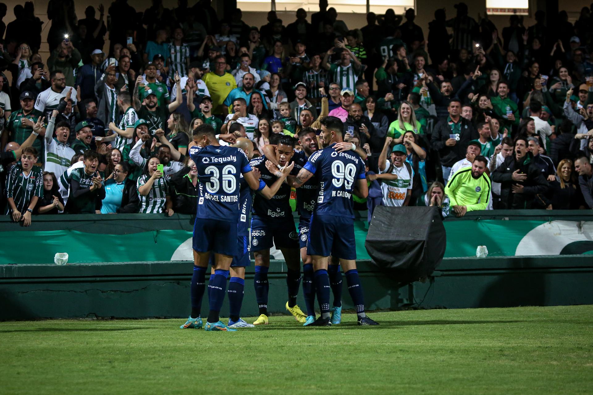 CORINTHIANS EMPATA EM 2 A 2