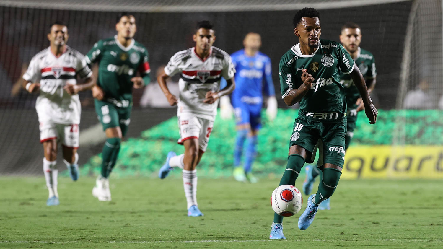 SP VENCE JOGO DE IDA NO MORUMBI POR 3 A 1