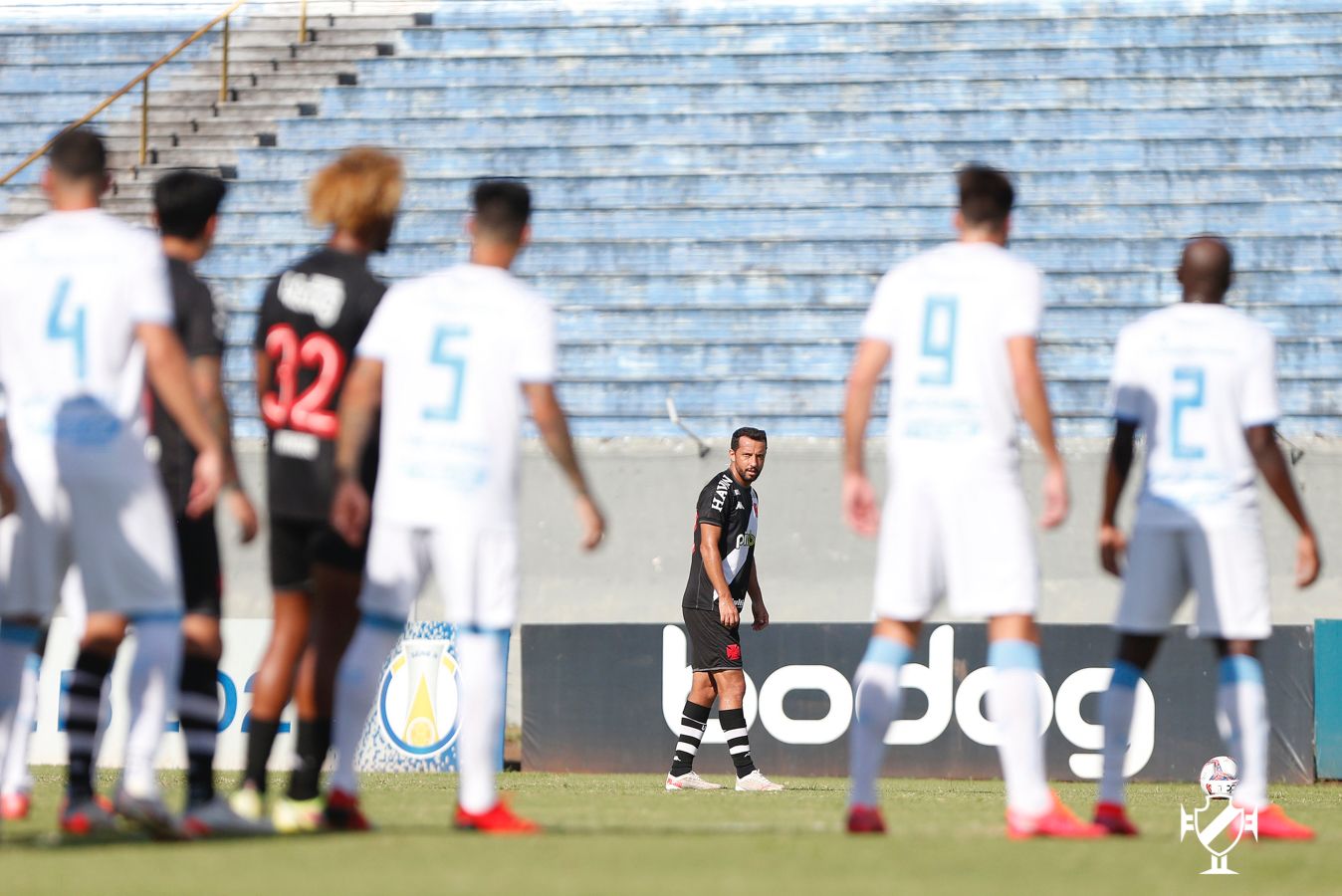 VASCO PERDE POR 3 A 0 FORA DE CASA!