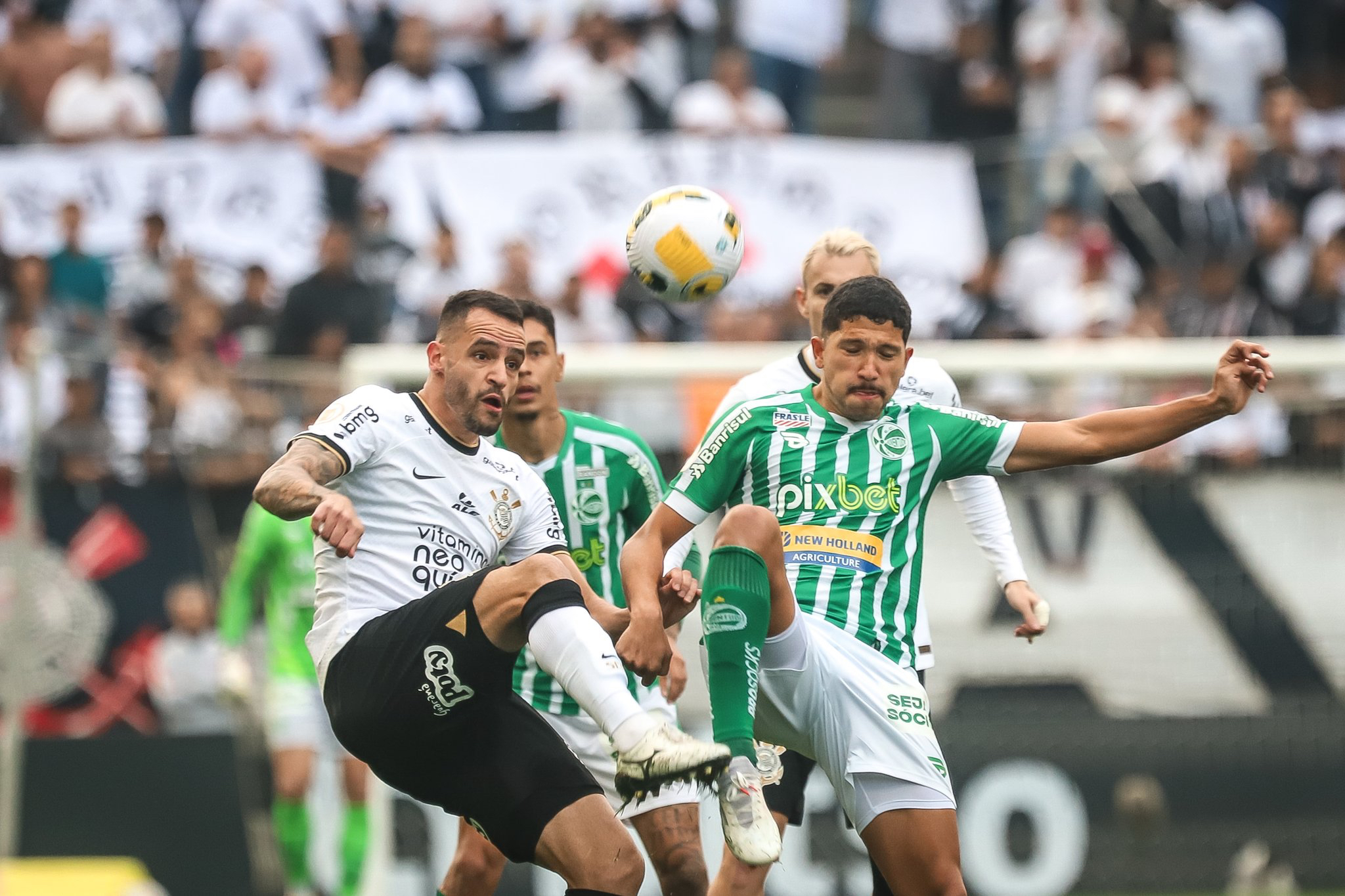 CORINTHIANS VENCE O JUVENTUDE POR 2 A 0 EM ITAQUERA