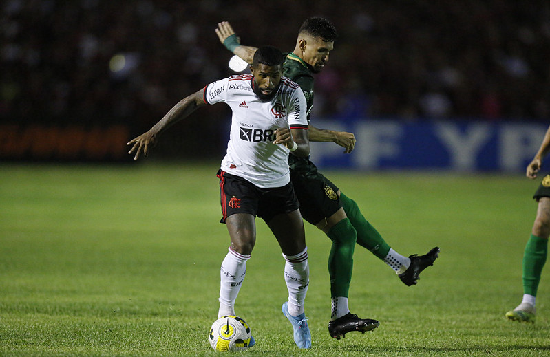 FLA VENCE DE VIRADA PELA COPA DO BRASIL