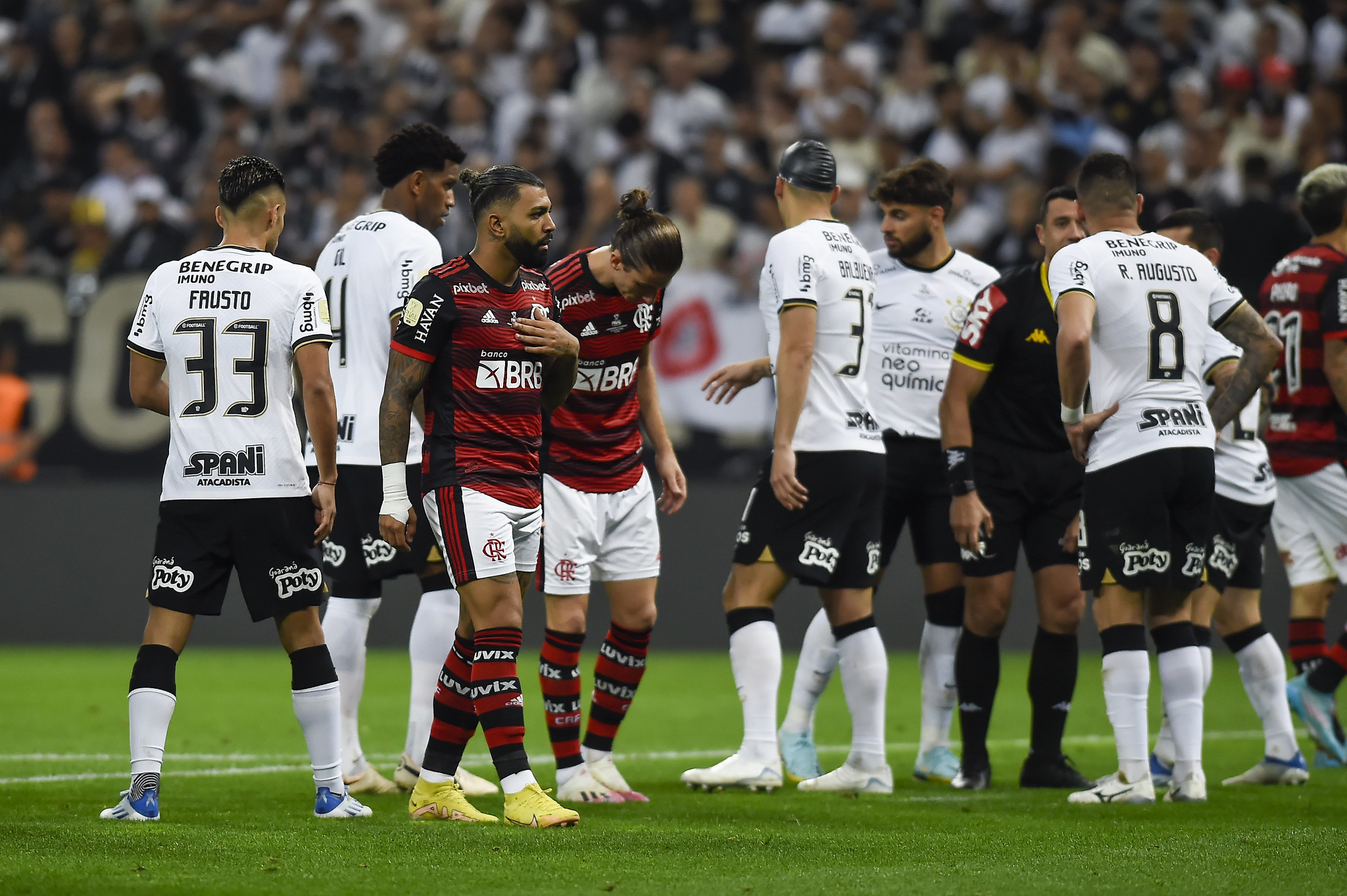 FLA E CORINTHIANS FICAM NO 0 A 0