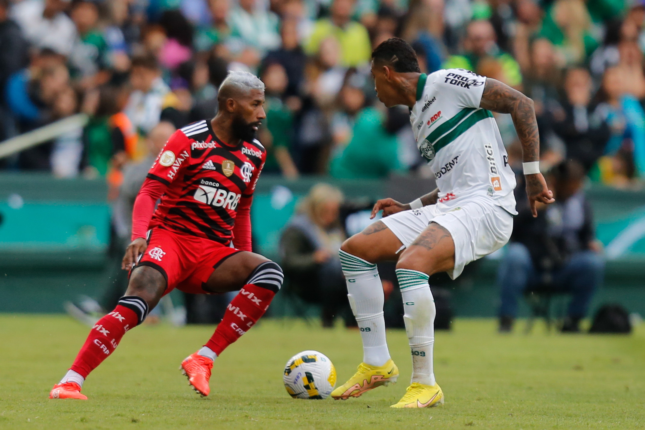 FLAMENGO PERDE NO COUTO PEREIRA!