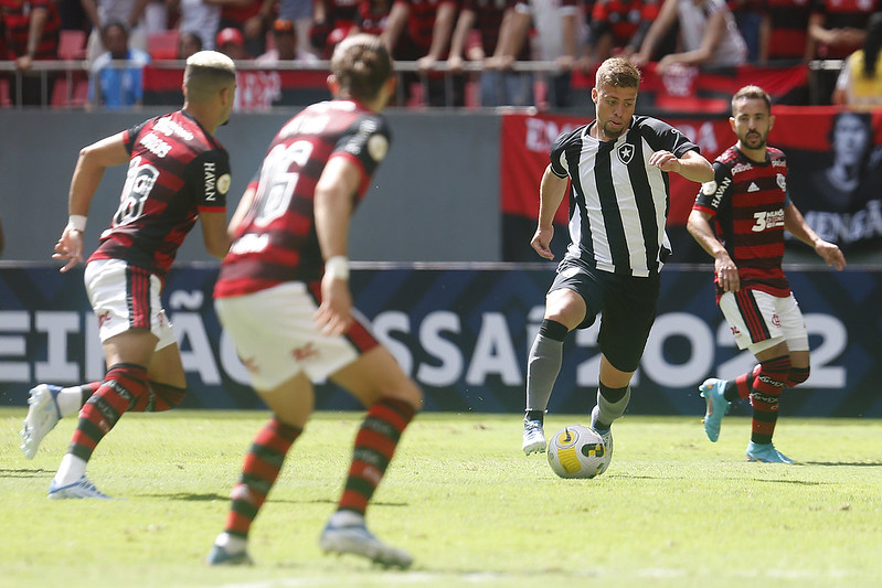 BOTAFOGO VENCE O FLAMENGO POR 1 A 0