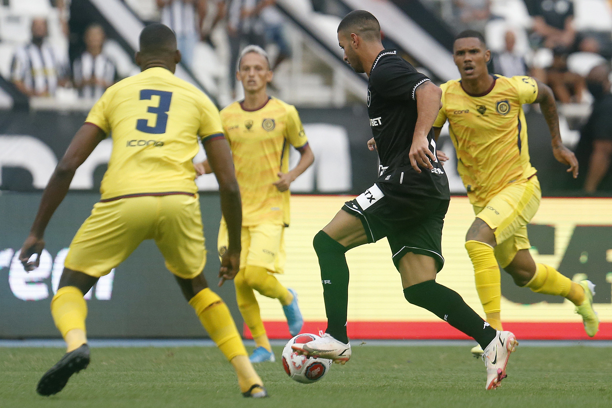 BOTAFOGO VENCE DE VIRADA O MADUREIRA EM CASA