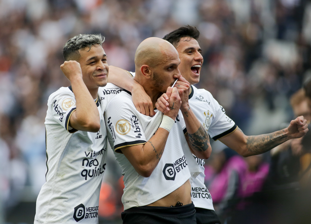 CORINTHIANS VENCE EM CASA POR 1 A 0!