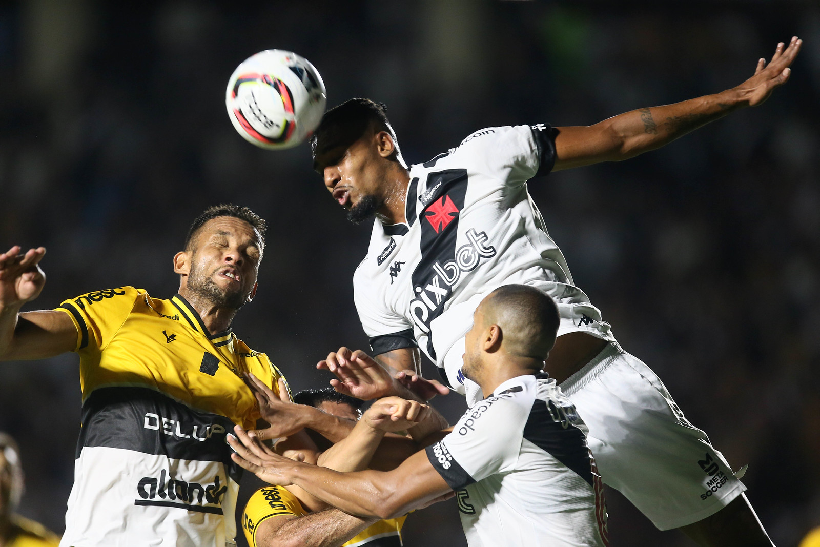 VASCO VENCE POR 2 A 1